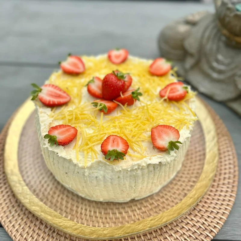 Epres-citromos piskótatekercs-torta 🍓🍋, elkészült étel a recept főfotóján