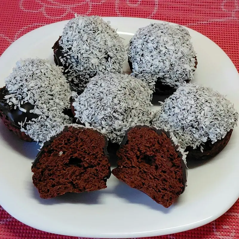 Rumos kakaós muffinok, elkészült étel a recept főfotóján