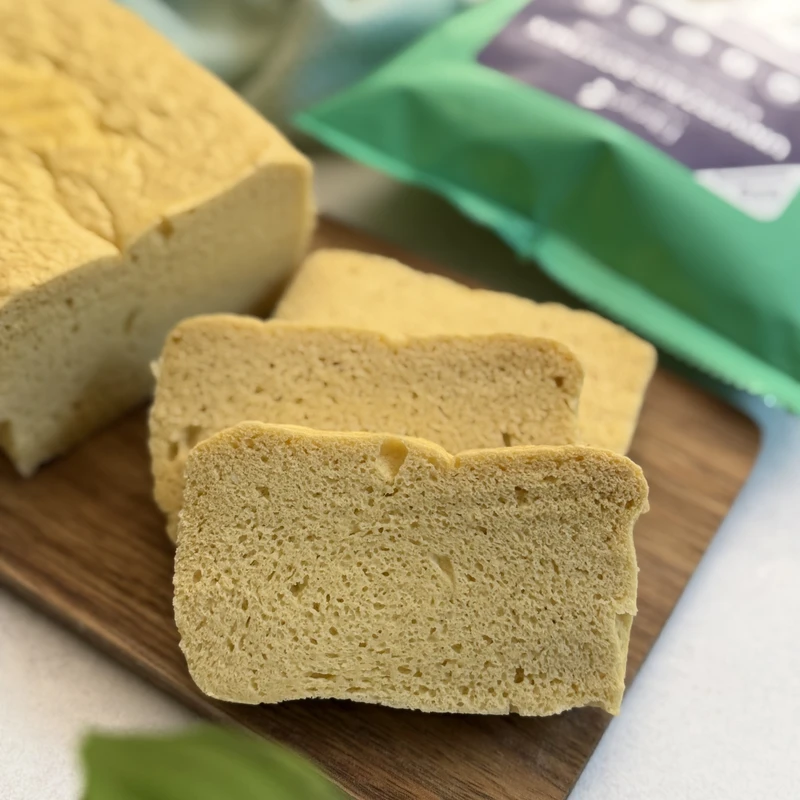 Mikrós toast kenyér Fibriya Univerzális Rostmixből, elkészült étel a recept főfotóján